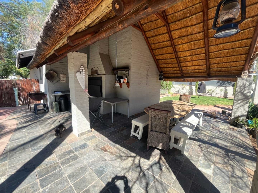 4 Bedroom Property for Sale in Middelpos Northern Cape